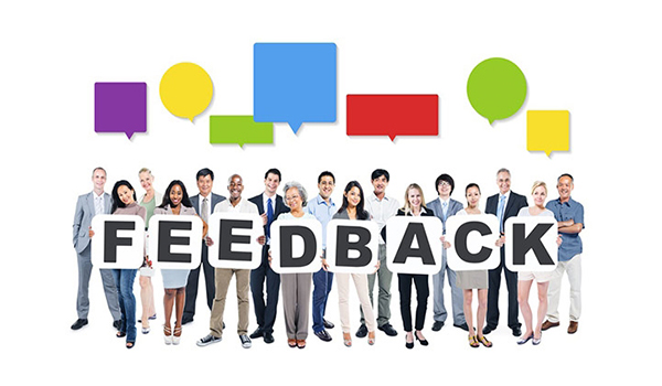 Feedback, review và thông tin liên hệ rõ ràng là điểm chốt tạo niềm tin trên website.